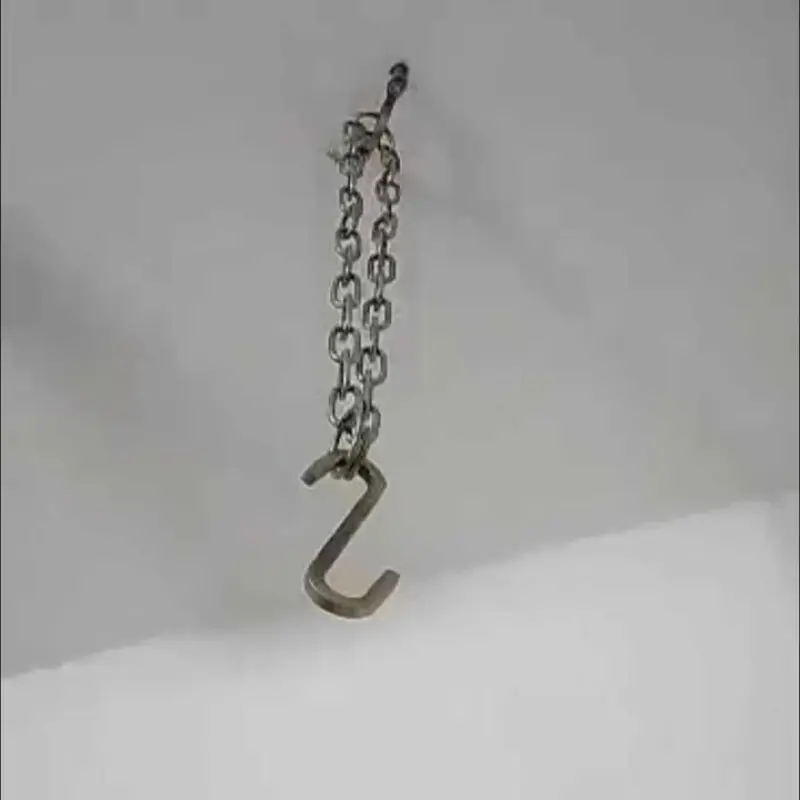 চেয়ার দোলনা মেরুন ২৬ ইঞ্চি